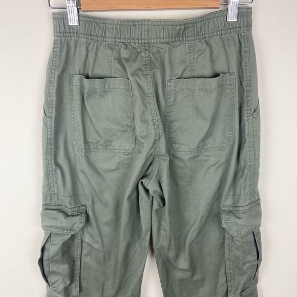 Abercrombie & Fitch Curve Love Relaxed Cargo Pant - Army Green - Picture 7 of 8